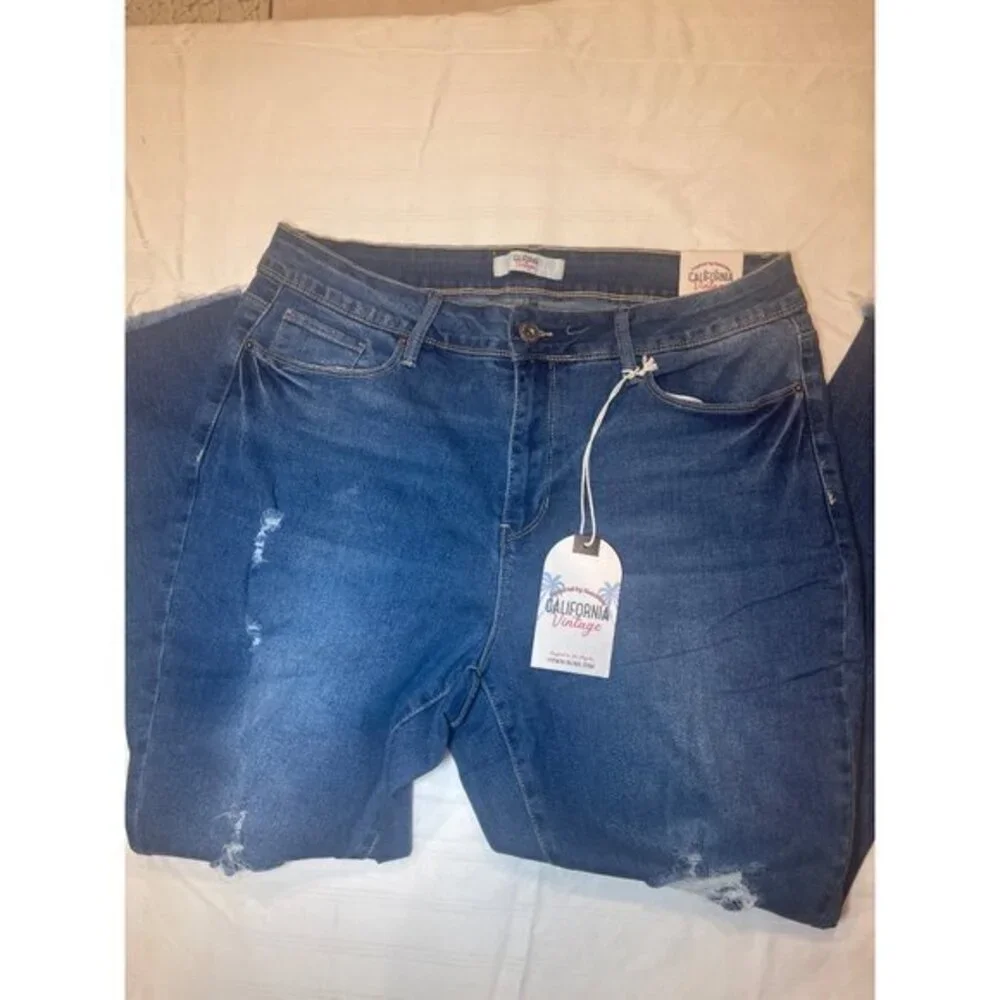 Stuck In A Daydream Ripped Skinny Jeans Medium Wash Size 18‎ RefFNB